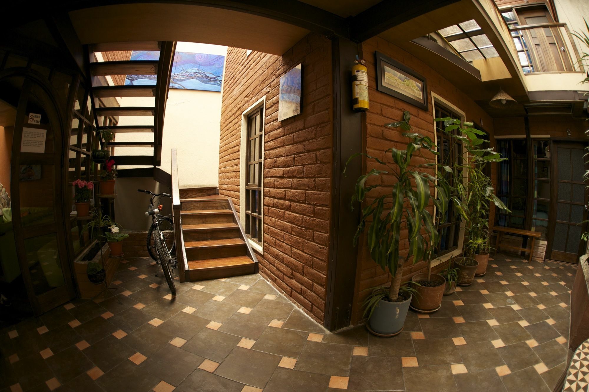 Casa Del Arupo Hostel Quito Kültér fotó